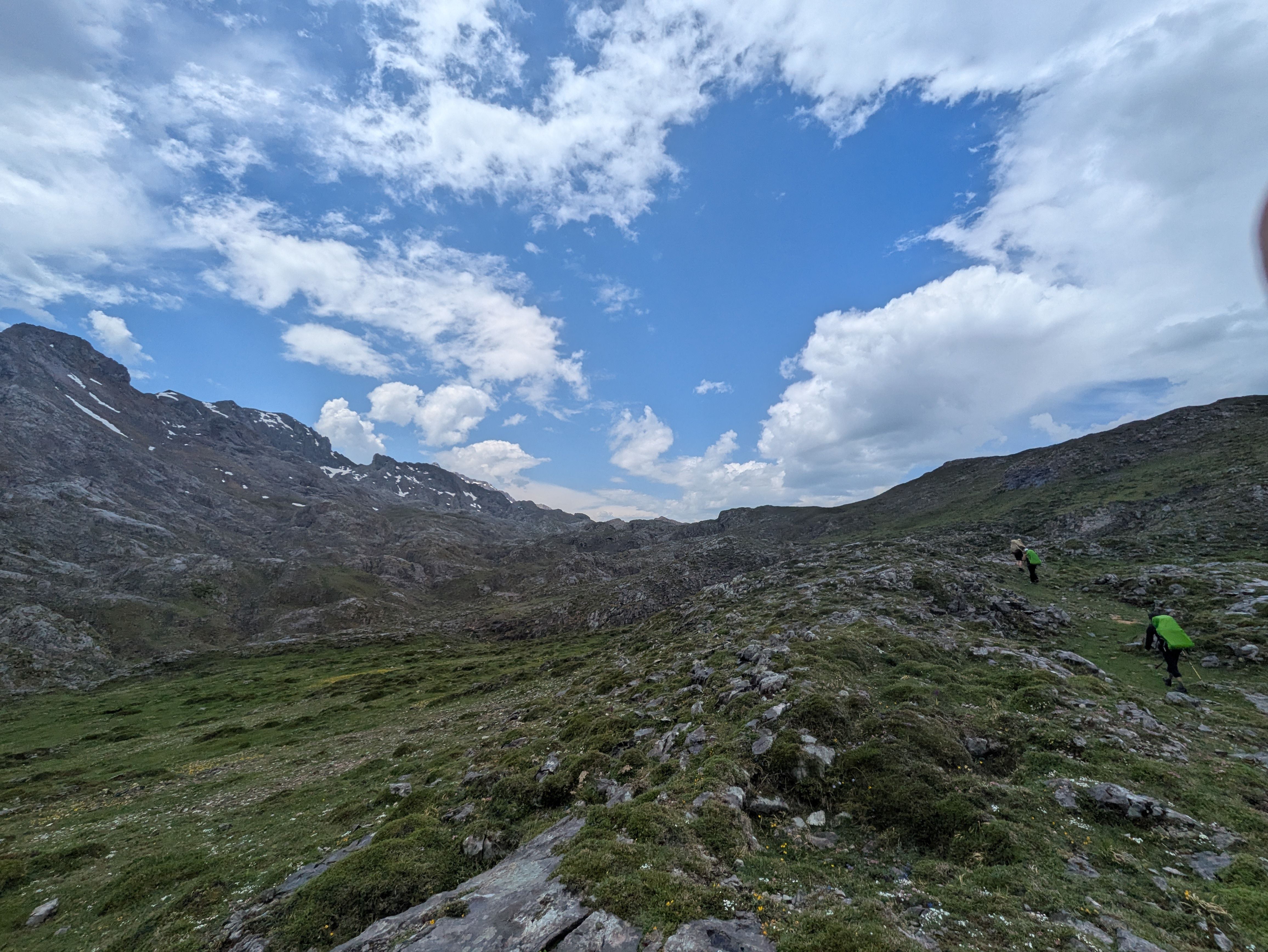 Aufbruch in die Berge